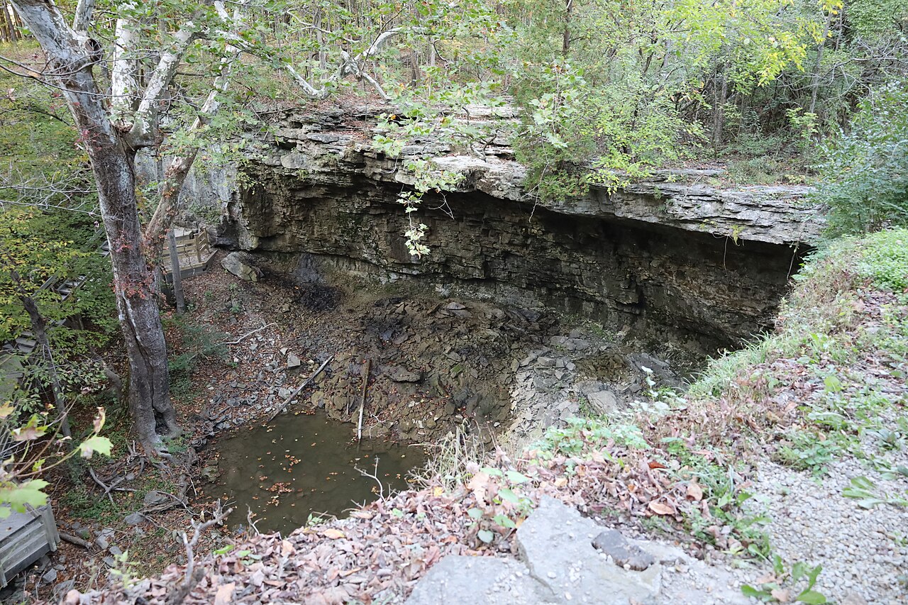 Charleston Falls, a waterfall in Ohio
