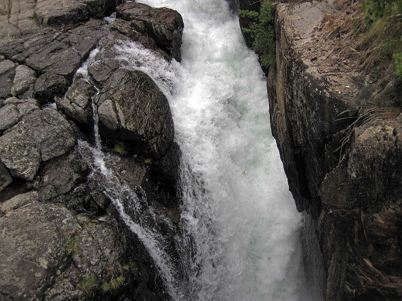 Clark Creek Falls, a waterfall in Mississippi