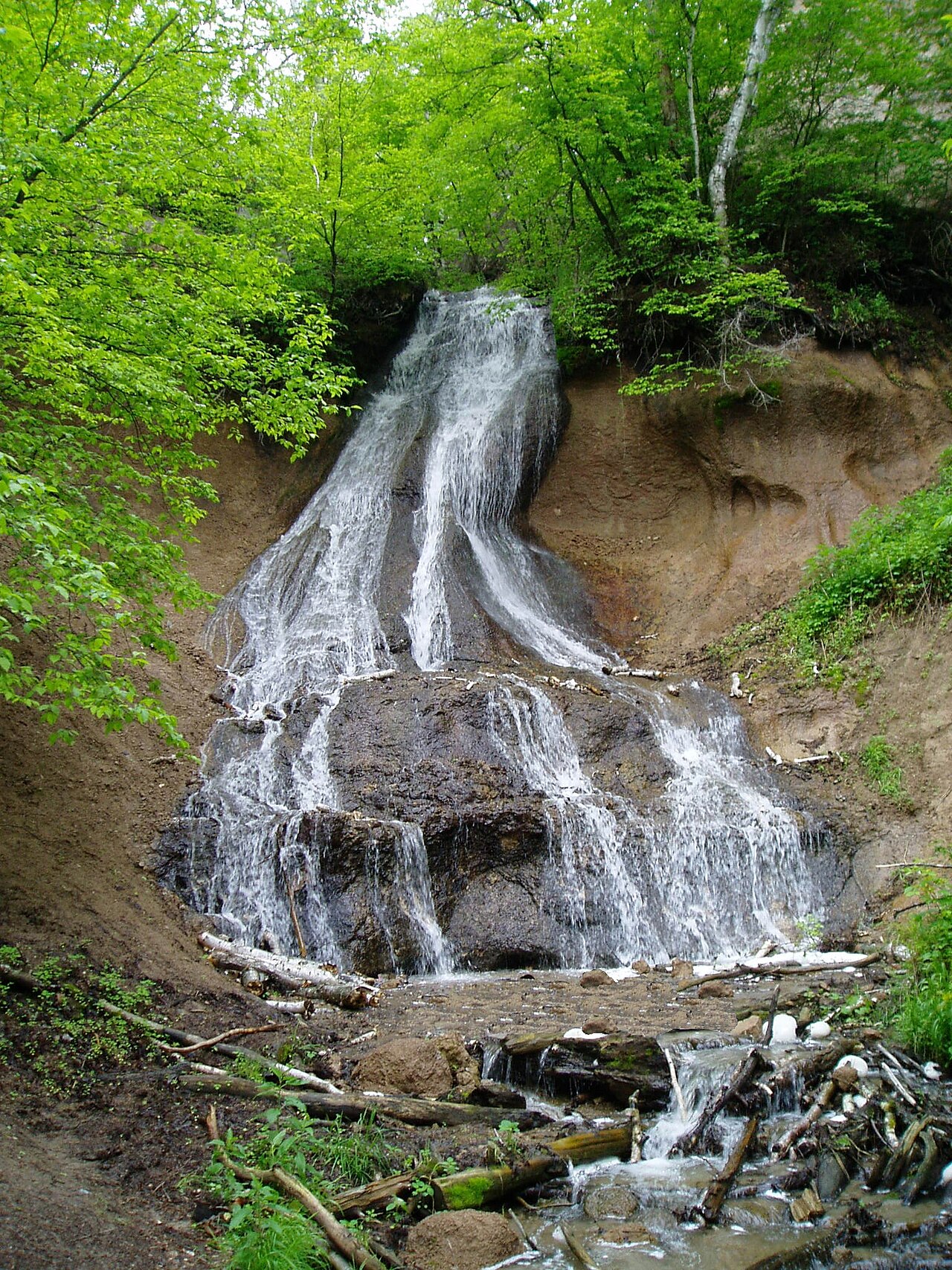 Fort Falls, a waterfall in Nebraska