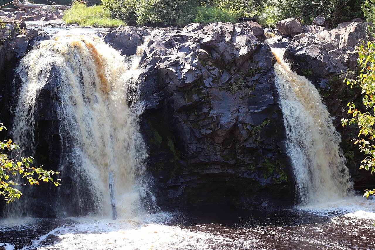 Little Manitou Falls, a waterfall in Wisconsin