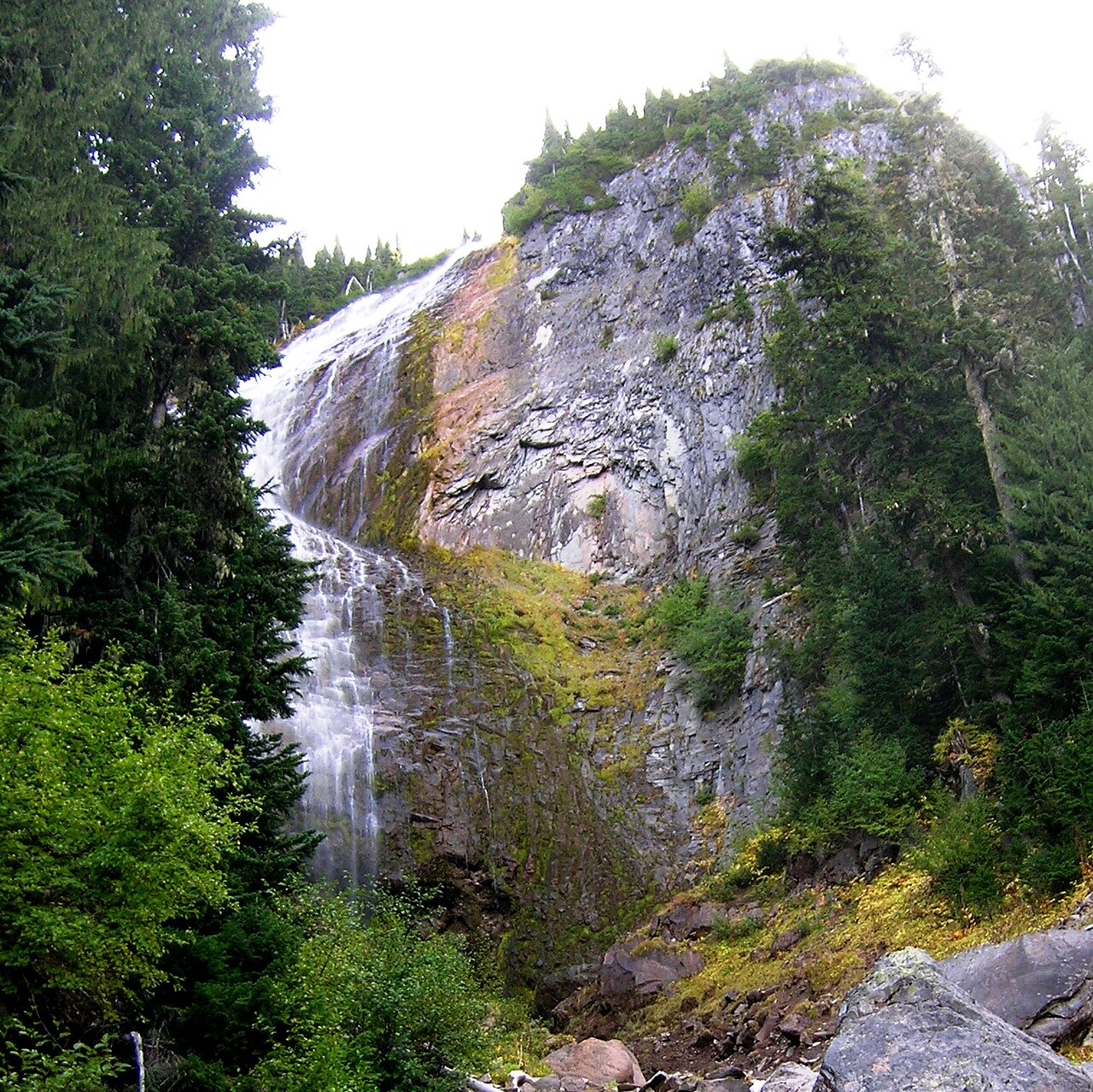 Spray Falls, a waterfall in Washington